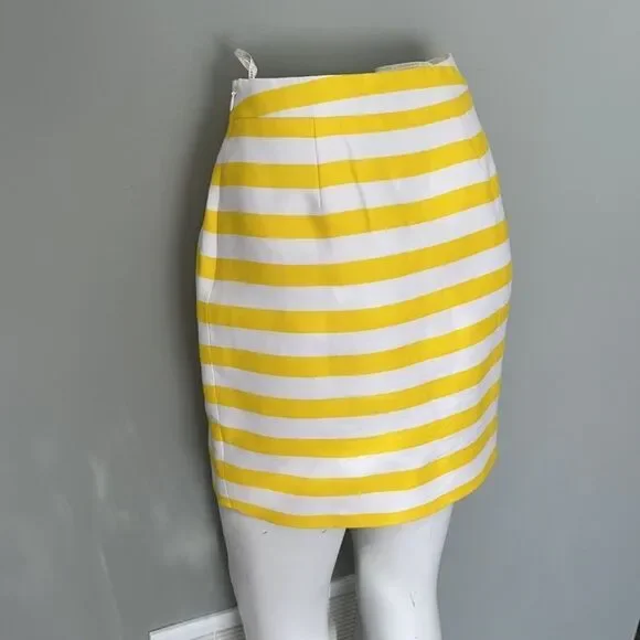 Kate Spade Skirt - Picture 2 of 5